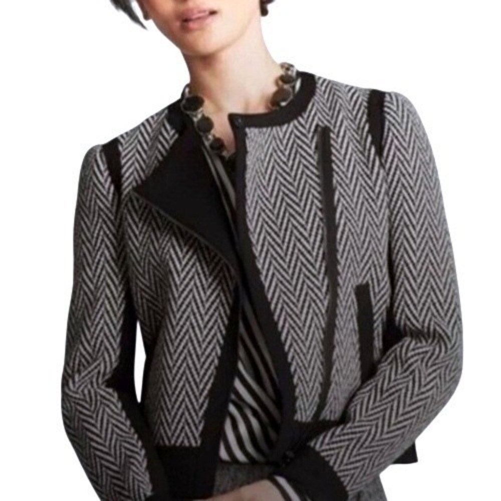 Ann Taylor Wool Blend Herringbone Moto Jacket Women 0 Black White Zip Front EUC